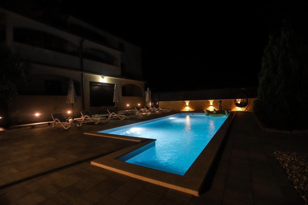Apartment Nina With Private Pool Nova Vas  Exterior photo